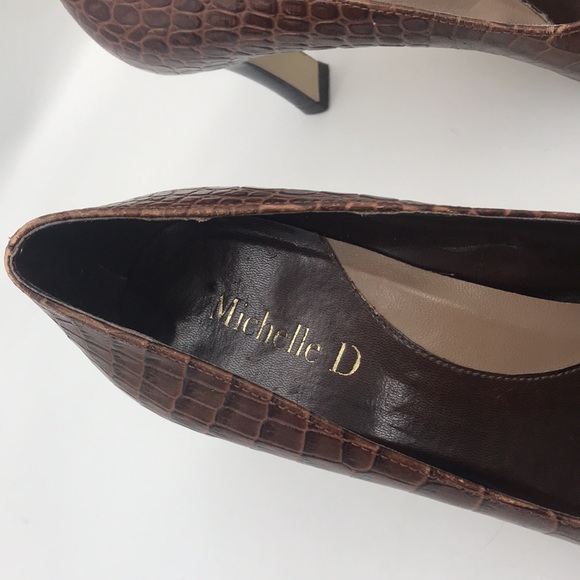 Michelle D Faux Croc/Lizard Pattern High Heels Size 5.5M - Picture 4 of 7